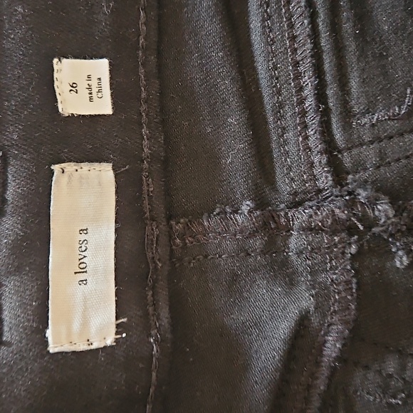 A Loves A High Rise Wide Leg Denim: Black: Size- 26 - Picture 11 of 13